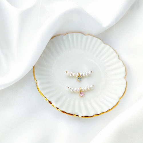 Minimalistické náhrdelníky z perel a zirkonů (gold filled)